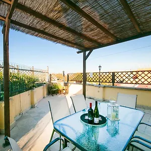 San Peter Raffy's House Apartamento
